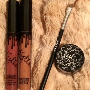 Kylie Cosmetics Makeup Bundle